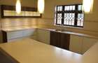 5 Bed House with En Suite in Runda - 15