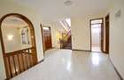 5 Bed Villa in Rhapta Road - 4