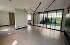 5 Bed Townhouse in Riverside - 17