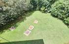 5 Bed Townhouse with En Suite in Lavington - 2