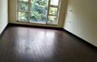4 Bed Apartment with En Suite in Spring Valley - 16