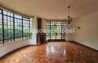 5 Bed House with En Suite in Lavington - 15
