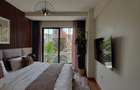 3 Bed Apartment with En Suite in Riverside - 5