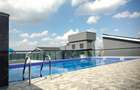 3 Bed Apartment with Swimming Pool in Riverside - 8