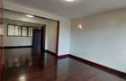 5 Bed Villa with En Suite at Lavington - 4