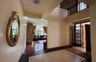 5 Bed Townhouse with En Suite in Lavington - 9