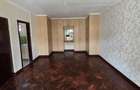 4 Bed Townhouse with En Suite in Lavington - 2