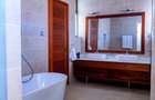 6 Bed Villa with En Suite in Nanyuki - 20