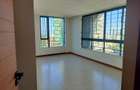 4 Bed Apartment with En Suite in Parklands - 5