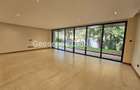 4 Bed Apartment with En Suite in Spring Valley - 6