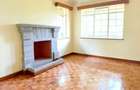 4 Bed House with En Suite in Runda - 11