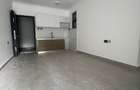 1 Bed Apartment with Gym in Kilimani - 2