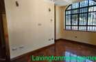 4 Bed House with En Suite at Lavington Green - 20