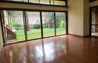 4 Bed Townhouse with En Suite in Rhapta Road - 16