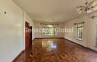 4 Bed Villa with En Suite in Kitisuru - 3