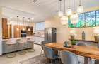 3 Bed Apartment with En Suite in Spring Valley - 4
