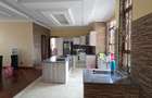 9 Bed House with En Suite at Glory Road - 16