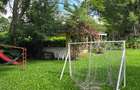 4 Bed House with En Suite in Spring Valley - 4