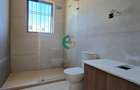 6 Bed House with En Suite in Loresho - 18