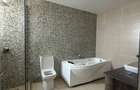 4 Bed Apartment with En Suite at Valley Arcade - 12