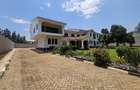 6 Bed House with En Suite in Gigiri - 1