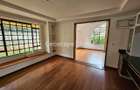 4 Bed House with En Suite in Kitisuru - 9