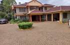 6 Bed House with En Suite at Flem Tree - 20