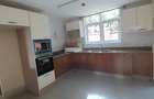3 Bed Apartment with En Suite in Kilimani - 5