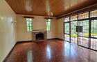 5 Bed House with En Suite in Runda - 19