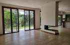 3 Bed Townhouse with En Suite in Rosslyn - 1