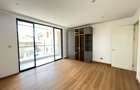 5 Bed Townhouse with En Suite in Lavington - 9