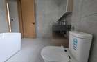 6 Bed Townhouse with En Suite in Lavington - 4