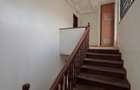 5 Bed Townhouse with En Suite in Lavington - 14