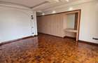 3 Bed Apartment with En Suite at Othaya Road - 9