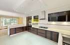 4 Bed Townhouse in Spring Valley - 5