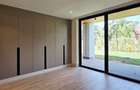 5 Bed Villa with En Suite at Granville Grove - 10