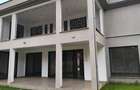 6 Bed Townhouse with En Suite in Lavington - 9