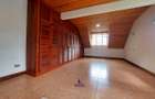 5 Bed Villa with En Suite at Lone Tree - 7