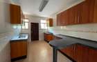 4 Bed Apartment with En Suite in Riverside - 4