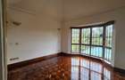 5 Bed House with En Suite in Runda - 19