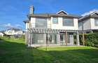 4 Bed House with En Suite at Fivestar Paradise - 2