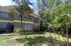 5 Bed House with En Suite at Cherry Court - 9