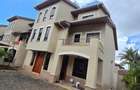 5 Bed Townhouse with En Suite at Lavington Green - 2