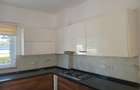 5 Bed Villa with En Suite at Convent Road - 2