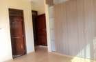 5 Bed House with En Suite in Lavington - 8