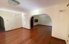 4 Bed Townhouse with Garden in Lavington - 2