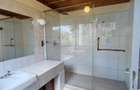 4 Bed Townhouse with En Suite in Kilimani - 13