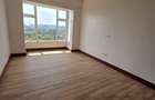 3 Bed Apartment with En Suite in Parklands - 17