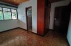 6 Bed House with Garden in Runda - 18