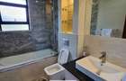 Furnished 4 Bed Apartment with En Suite in Riverside - 12